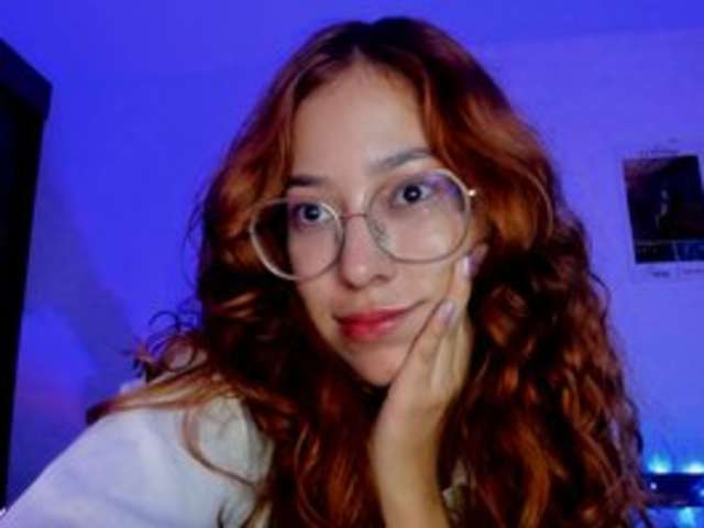 go to chat with Gigimoon