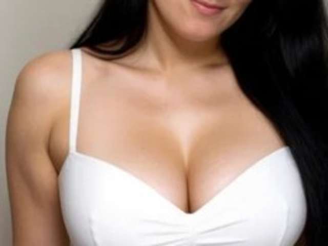 go to chat with GinaBooty