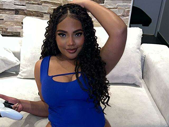 go to chat with Giselleklein