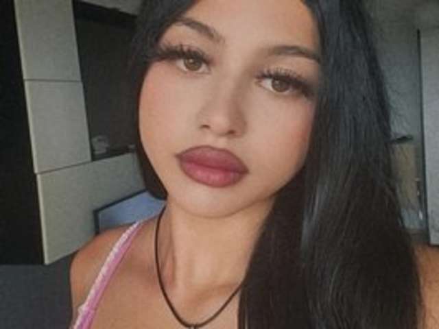 go to chat with GiuliaSya