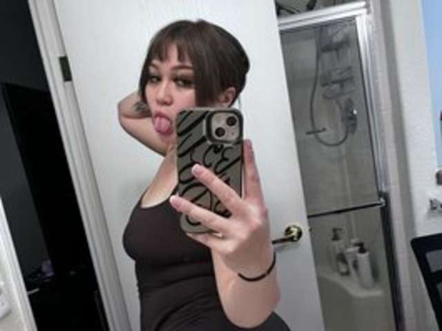 go to chat with Gloomybxbe