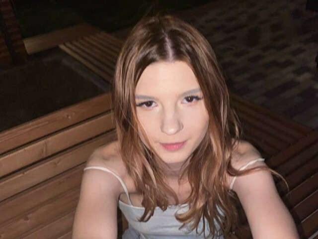 go to chat with GloriaRed