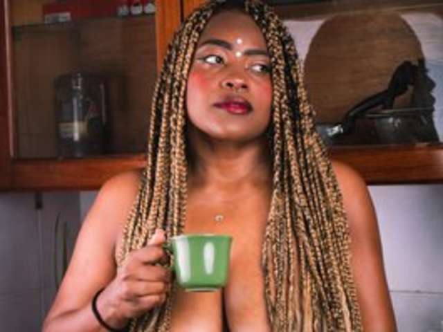 go to chat with GoddessCarrie