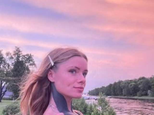 go to chat with GoddessCess