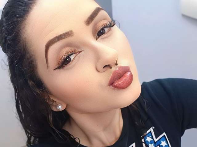 go to chat with GoddessChar