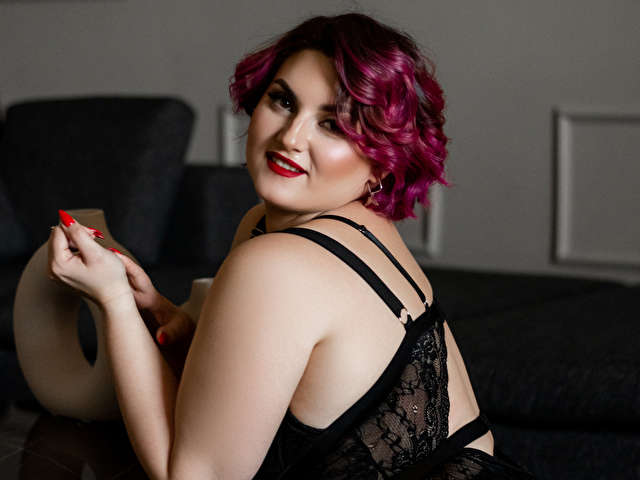 go to chat with Goddesscarla