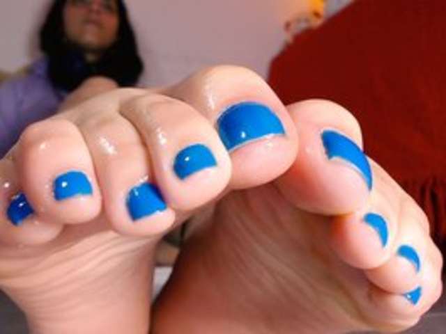 go to chat with Goodgirls-