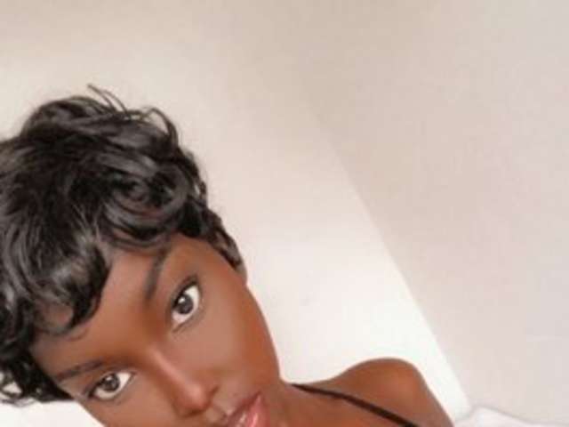 go to chat with Gorgeous-Gloria