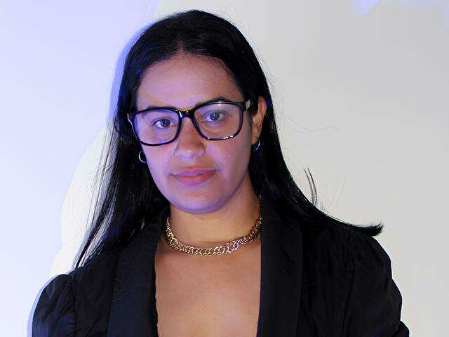 go to chat with GreciaCam