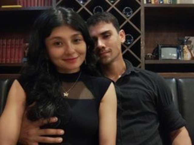 go to chat with Guadalupe-and-Sandor