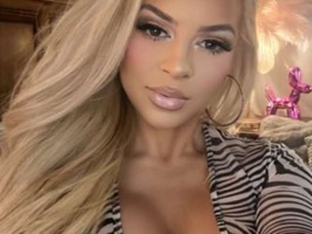 go to chat with GwenTaylor
