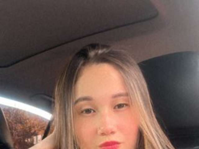 go to chat with Hannah10