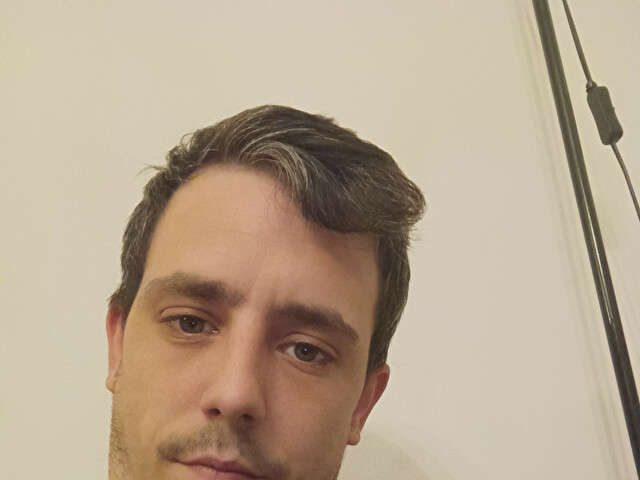 go to chat with Happyboy