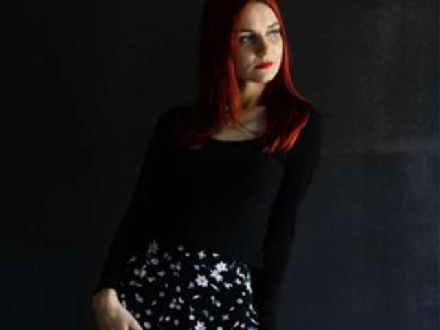 go to chat with HazelMoore