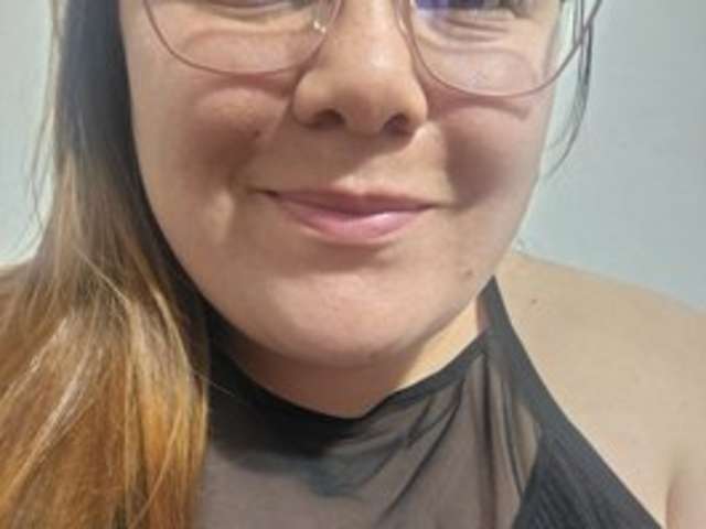 go to chat with Helennlondonn