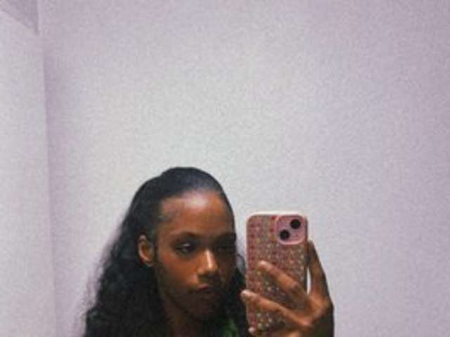 go to chat with Honeydazzedgoddess