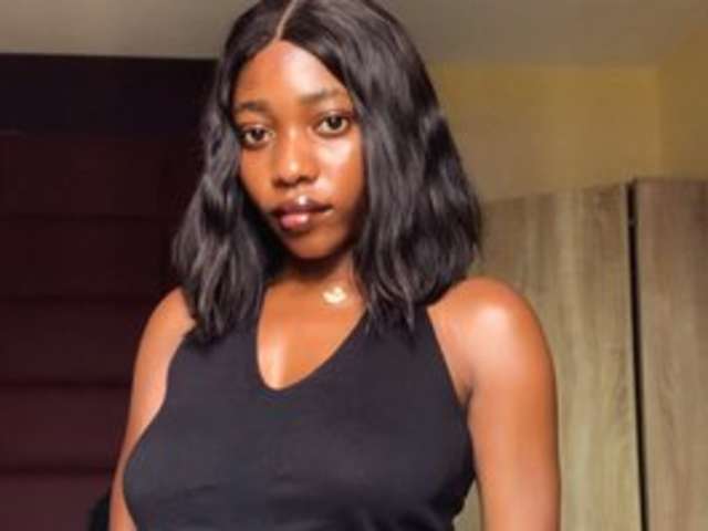 go to chat with Hornycreamer