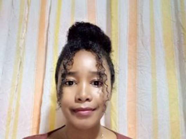 go to chat with Hornycum5