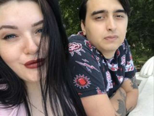 go to chat with Hornyparentz
