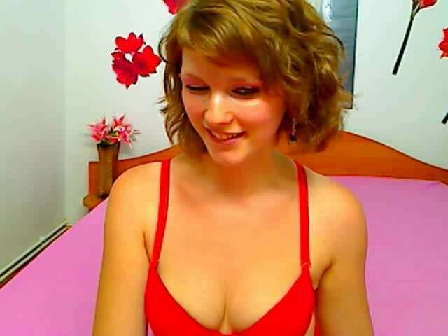 HOTCINDY25 amateur webcam photo