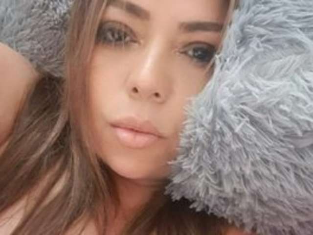 go to chat with HotGiirl