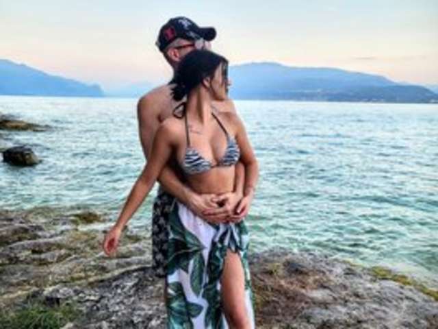 go to chat with HotSexyCouple0688