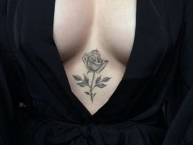 go to chat with HotZannya69