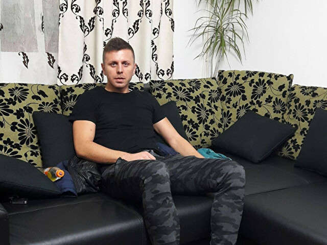 go to chat with Hotcouplexxs