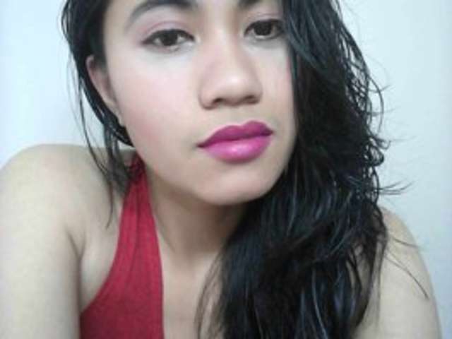 go to chat with Hotthea23