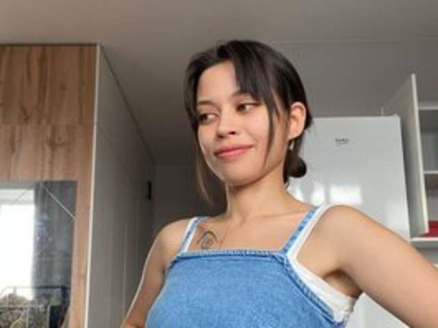 go to chat with IamViola