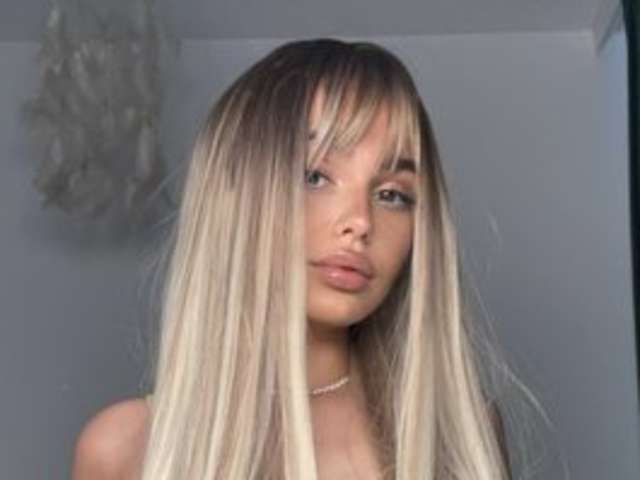 go to chat with ImCatia