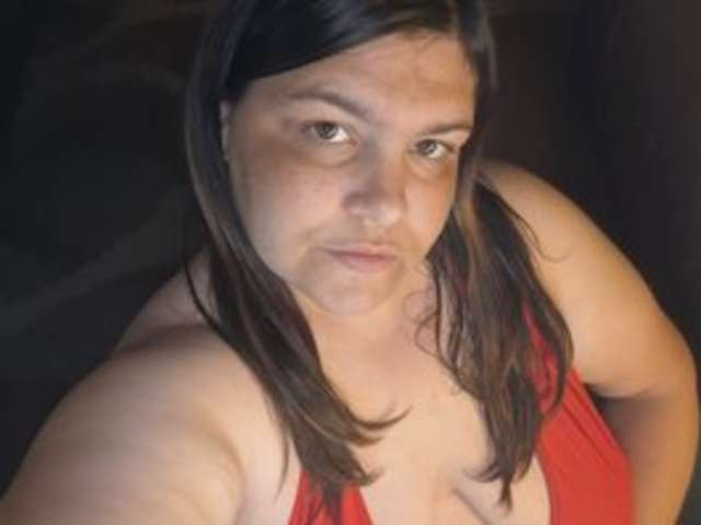 go to chat with Ionysexylips69