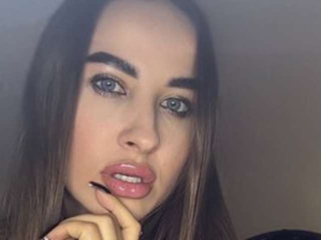 go to chat with Irinasosweet77