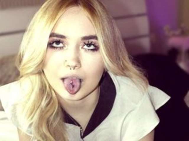 go to chat with IriskaMimi