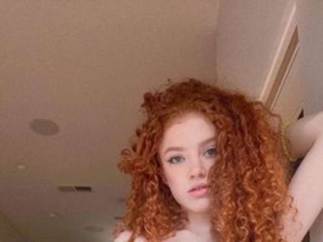 go to chat with Isabel-1