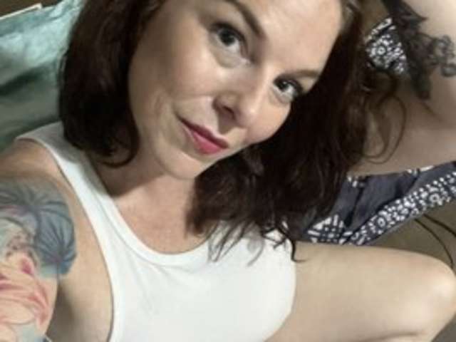 go to chat with IslandSerena