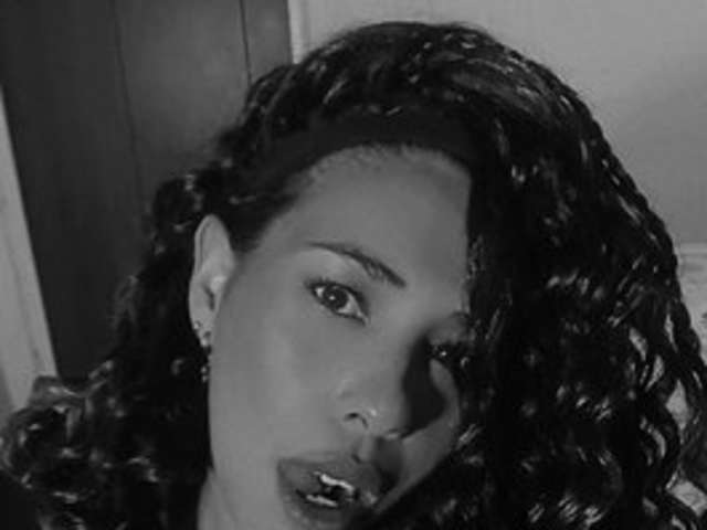 go to chat with Ivonne-collins33