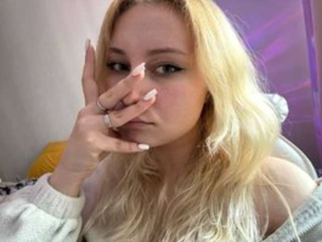 go to chat with Izabelia