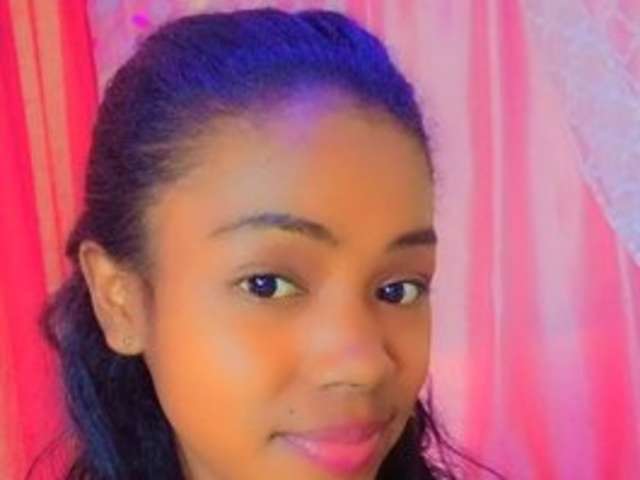 go to chat with Jamilana