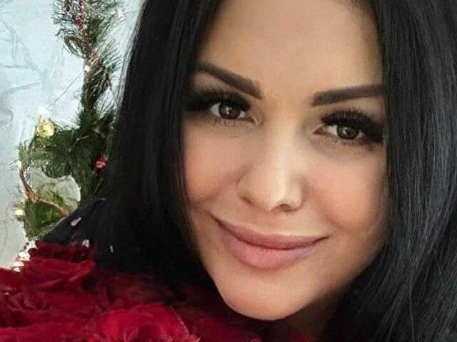 go to chat with Janet84