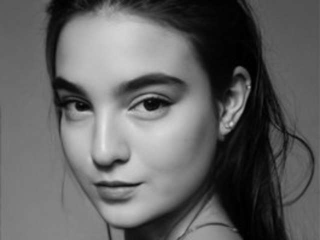 go to chat with JennyKies99