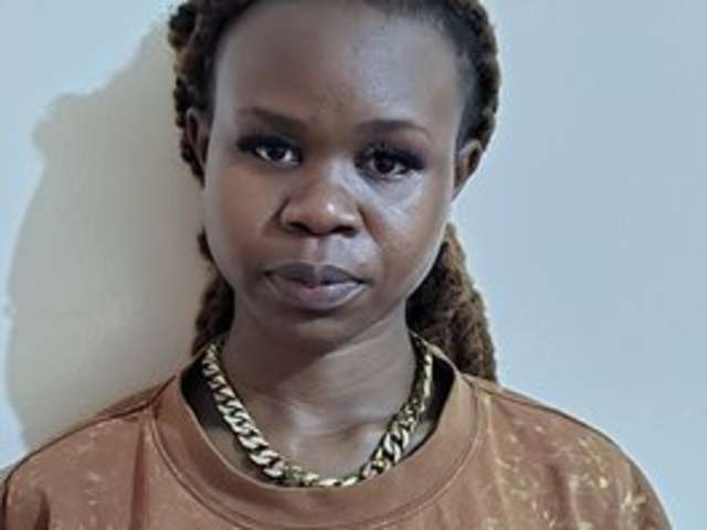 go to chat with Juggle-assie