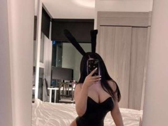 go to chat with Juliette-13