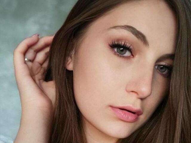 KATARYNA amateur webcam photo