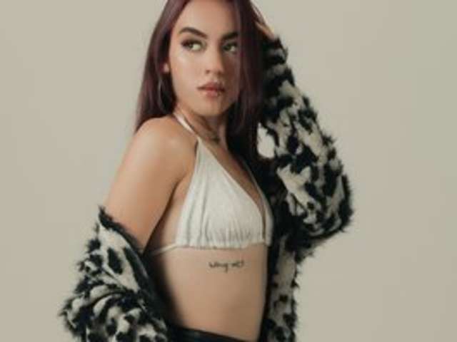 go to chat with KaliMonroe