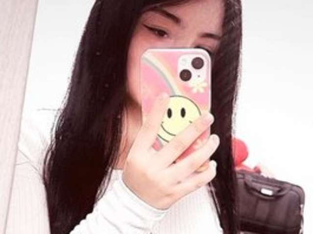 go to chat with Karen-leee