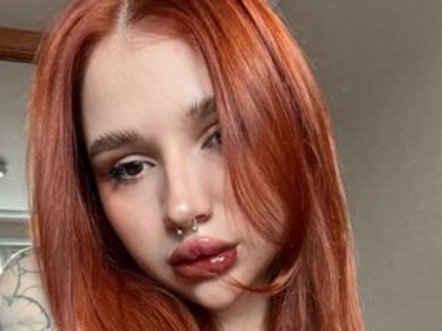 go to chat with KarinaFoxy