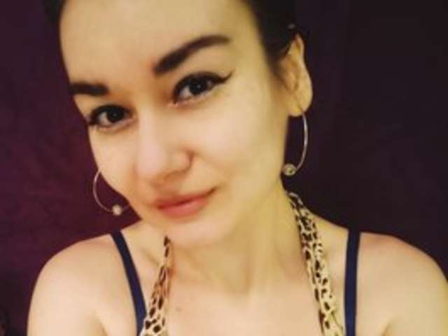 go to chat with KarinaVenus