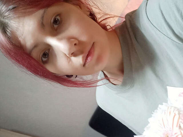 go to chat with Karinakodi