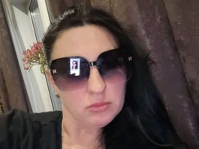 go to chat with Karolina1980